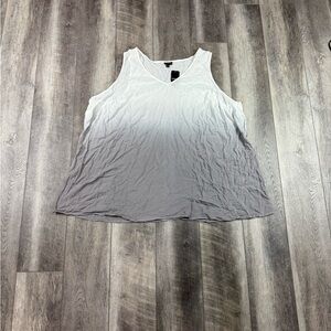 Torrid Gray Ombre Top‎